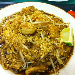 Pad Thai Triple (beef, chicken, shrimp)