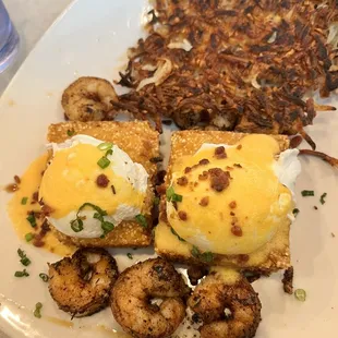 Shrimp and grits eggs Benedict