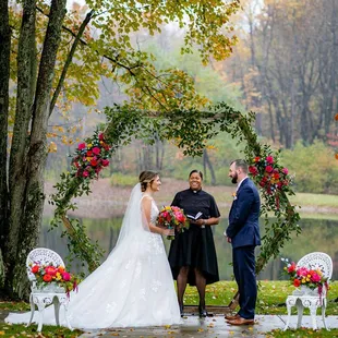 We love outdoor ceremonies.