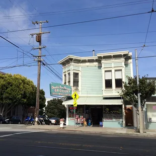 a view of a street corner