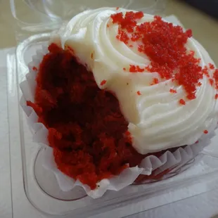 red velvet cupcake