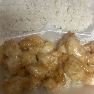 Honey walnut shrimp diner item