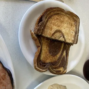 Rye toast