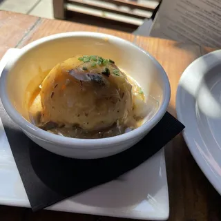Mini Side Mashed Potatoes and Gravy
