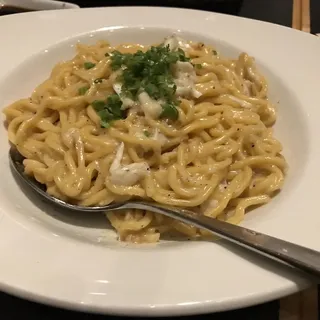 Garlic Crab Noodles