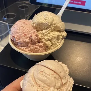 This is strawberry and cinnamon!