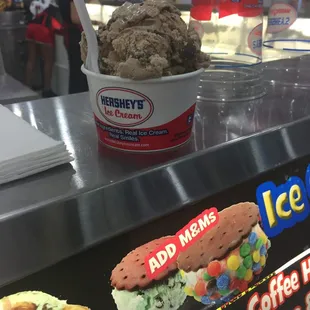 Double scoop of coffee house cookies &amp; cream and brownie batter!