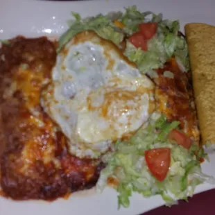 Great food!  Awesome waitress, yummy sopapillas.  #2 combo