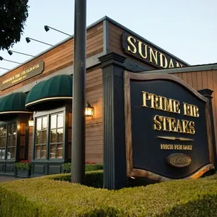 1921 El Camino Real, Palo Alto