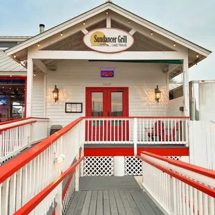 Entrance with ramp