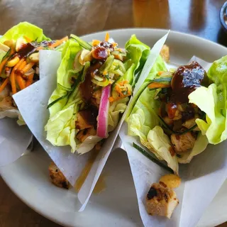 Thai Chicken Lettuce Wraps