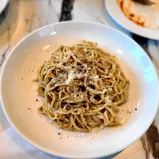 Cacio E Pepe