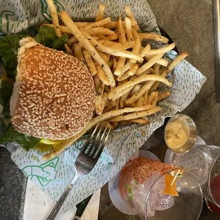 Sunday Burger + fried egg, added fries. Rhymes with Mango cocktail.