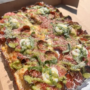 The Update detroit style pizza