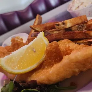 The Small Ben: Fish and Chips with lemon and tarter sauce. Side of coleslaw!
