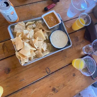 White Queso & Tortilla Chips