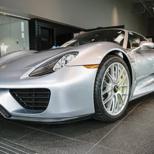 Porsche 918 wrapped in Xpel Paint Protection Film