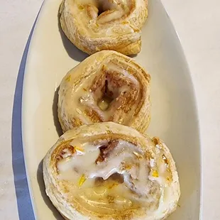 donuts, dough desserts, food