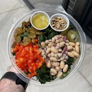 thewhite bean kale salad