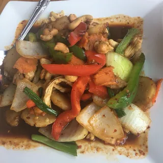Pad Cashew Nuts Stir-Fry