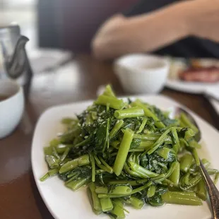 a plate of broccoli