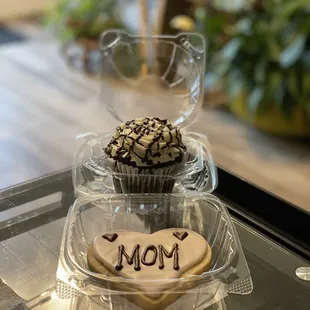 HAPPY MOTHER&apos;S DAY!!!