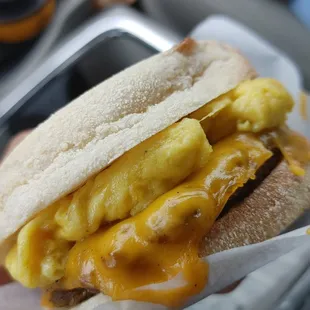 Super yummy breakfast sandwich (&quot;sausage&quot; / &quot;egg&quot; / cheese on McMuffin type bread - but a million times better than any McMuffin!!!!)