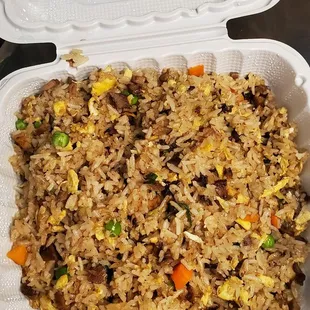 Fried rice, great wok hei flavor, needs a little more salt.