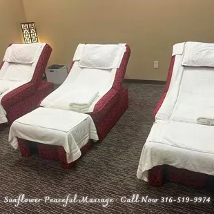 Welcome to Sunflower Peaceful Massage