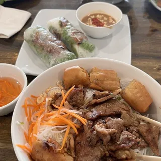 Vegetarian Imperial Rolls Vermicelli Bowl - Bun Cha Gio Chay