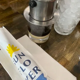 Vietnamese Iced Coffee - Cafe Sua Da