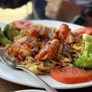 Sunflower Prawns on garlic noodles no shell