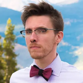 Erik H.