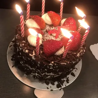 6" Black Forest w/Cherry