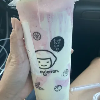 Strawberry Short Cake Smoothie
