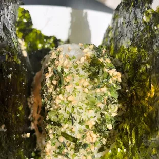 Spicy salmon omusubi
