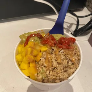 Matcha Goddess Smoothie Bowl with mangos, goji berries and oatmeal