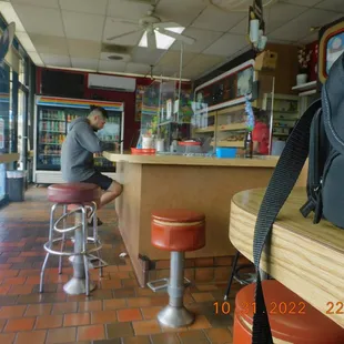 Sunny doughnuts does have good doughnuts, yet the food products should be on racks with butcher paper.