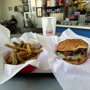Pastrami cheeseburger, zucchini. medium drink.
