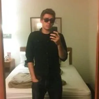 Alex O.