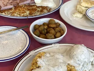 Mom's Diner