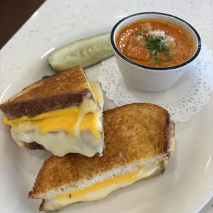 Grilled Cheese and Tomato Soup