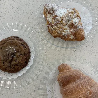Almond Croissant
