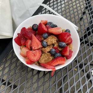 Granola Yogurt Parfait