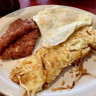 Corn beef hash with eggs
