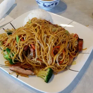 Chicken yakisoba