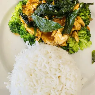E2. Lemongrass Chicken Dinner