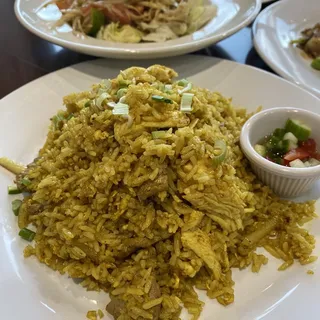 F5. Curry Fried Rice Dinner