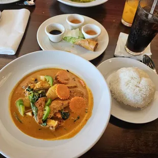 Pineapple Curry with Tofu.