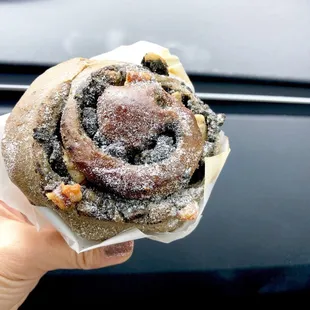 Black Sesame Walnut - very good, not too sweet